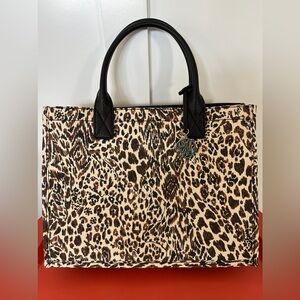 Lilly Pulitzer Winstead tote